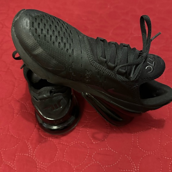 Nike sneakers - Picture 2 of 7